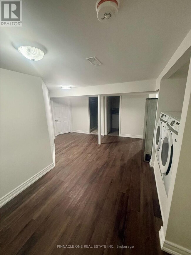 Building Photo - 20 Dignam Ct