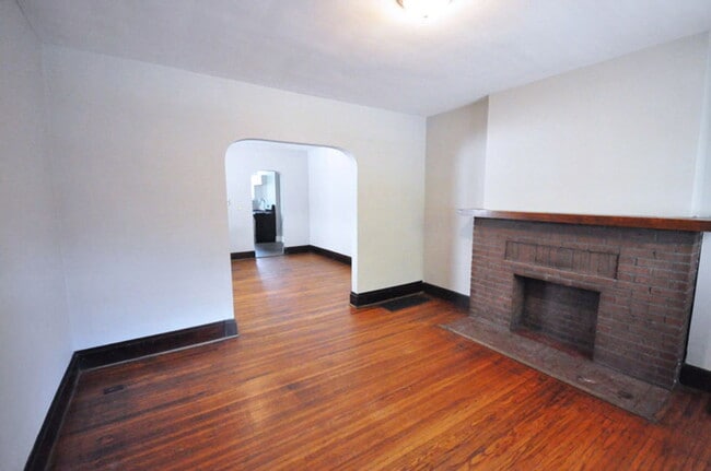 Foto del edificio - 388 Hanford St
