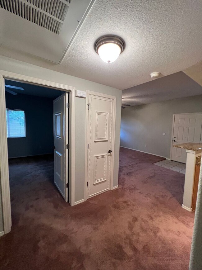 Building Photo - Rancho Mirage CONDO 1 Bedroom 1 Bath  1/CG