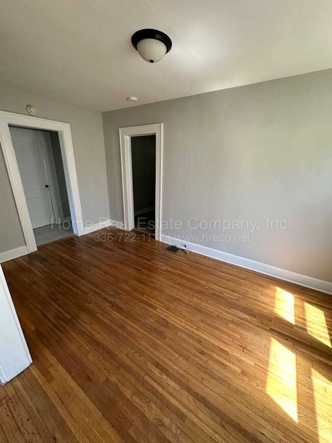 Foto del edificio - 1705 N Graham Court