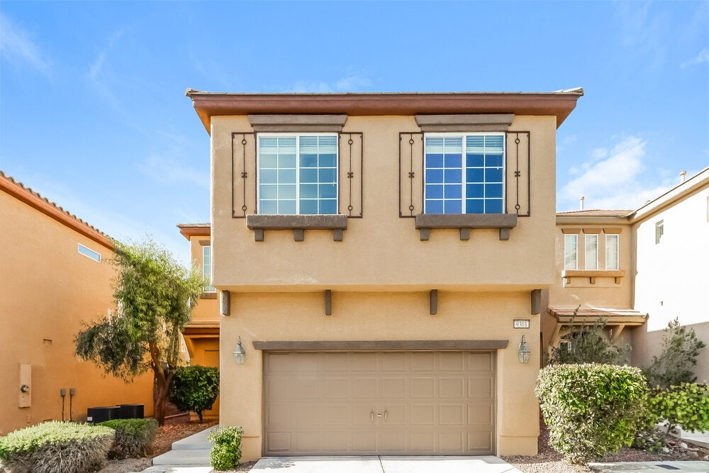 Foto principal - 9301 Euphoria Rose Ave