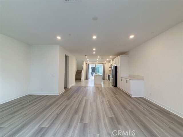 Foto del edificio - 400 Transport