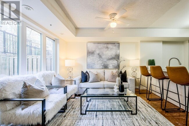 Photo du bâtiment - 11 Foundry Ave