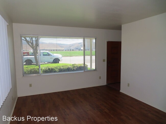 Building Photo - 3 br, 2 bath House - 28 Spreckels Blvd