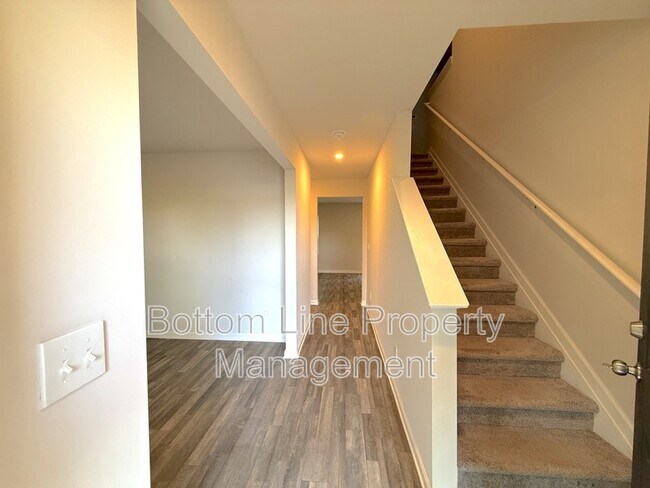 Building Photo - 5080 Grain Ct