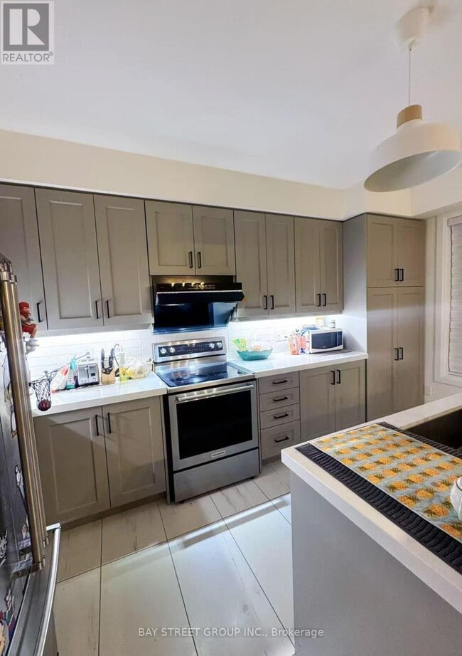 Building Photo - 82 Robert Eaton Ave.