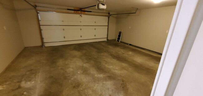 Foto del edificio - Extraordinary Townhome in Carbondale's South West