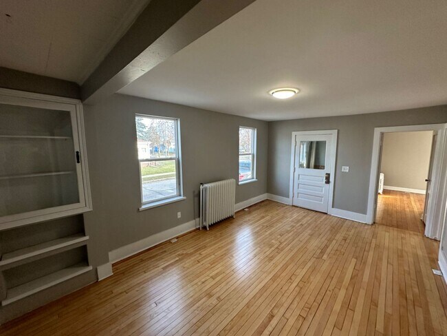 Foto del edificio - 1026 E Main st. - Duplex