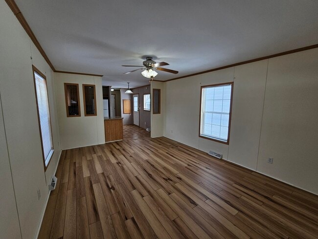 Building Photo - 4 Arbor Pl