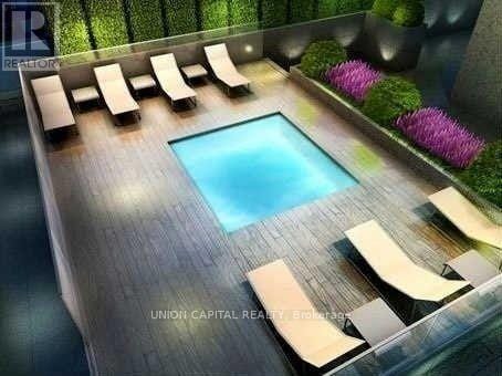 Photo du bâtiment - 318 Richmond St W