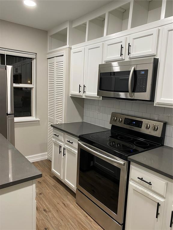 Foto del edificio - 7622 Colonial Ct