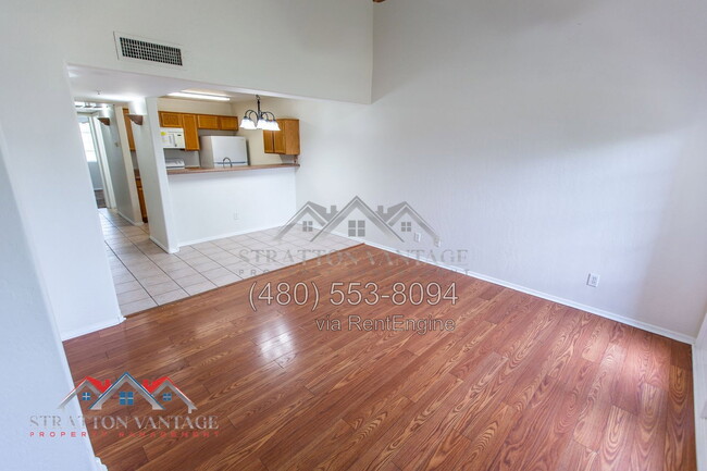 Building Photo - 3716 E University Dr