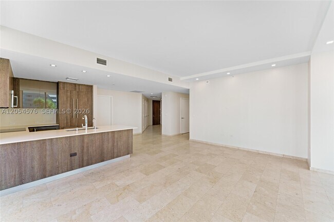 Foto del edificio - 88 SW 7th St