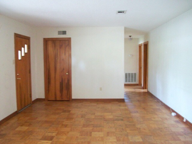 Foto del edificio - LOCATION!!! BROADMORE SUBD 3br/2ba house o...