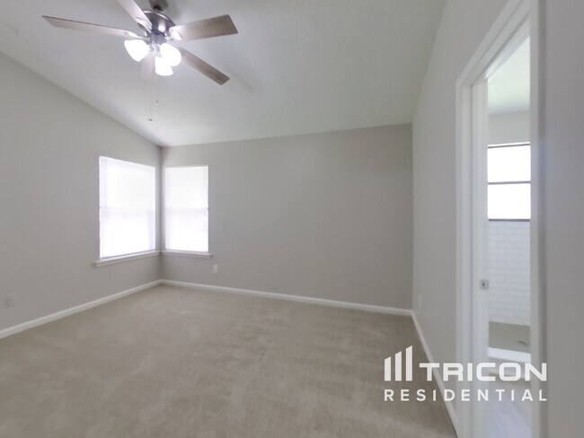 Foto del edificio - 2660 Malibu Cir