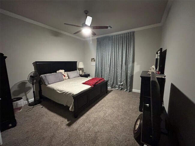 Foto del edificio - 326 Summer Landing Ct