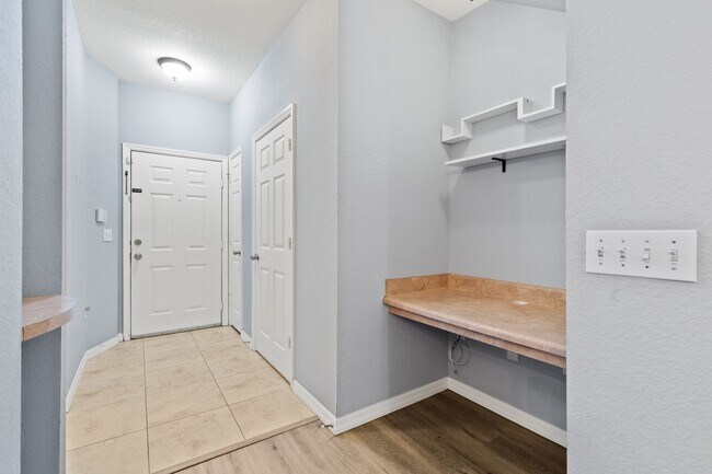Foto del edificio - Rare Magnolia Place Townhome