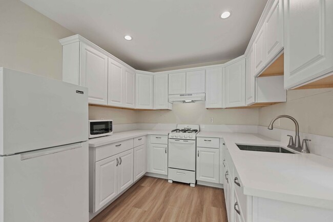 Foto del edificio - 3092 Saddleback Ct