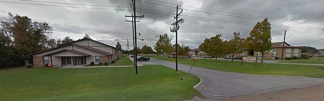 Building Photo - 114 Acadian Place Dr