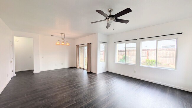 Foto del edificio - Very cute Single Story Single Family in Elk Grove