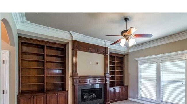 Building Photo - Gated Community close to Barksdale Air For...