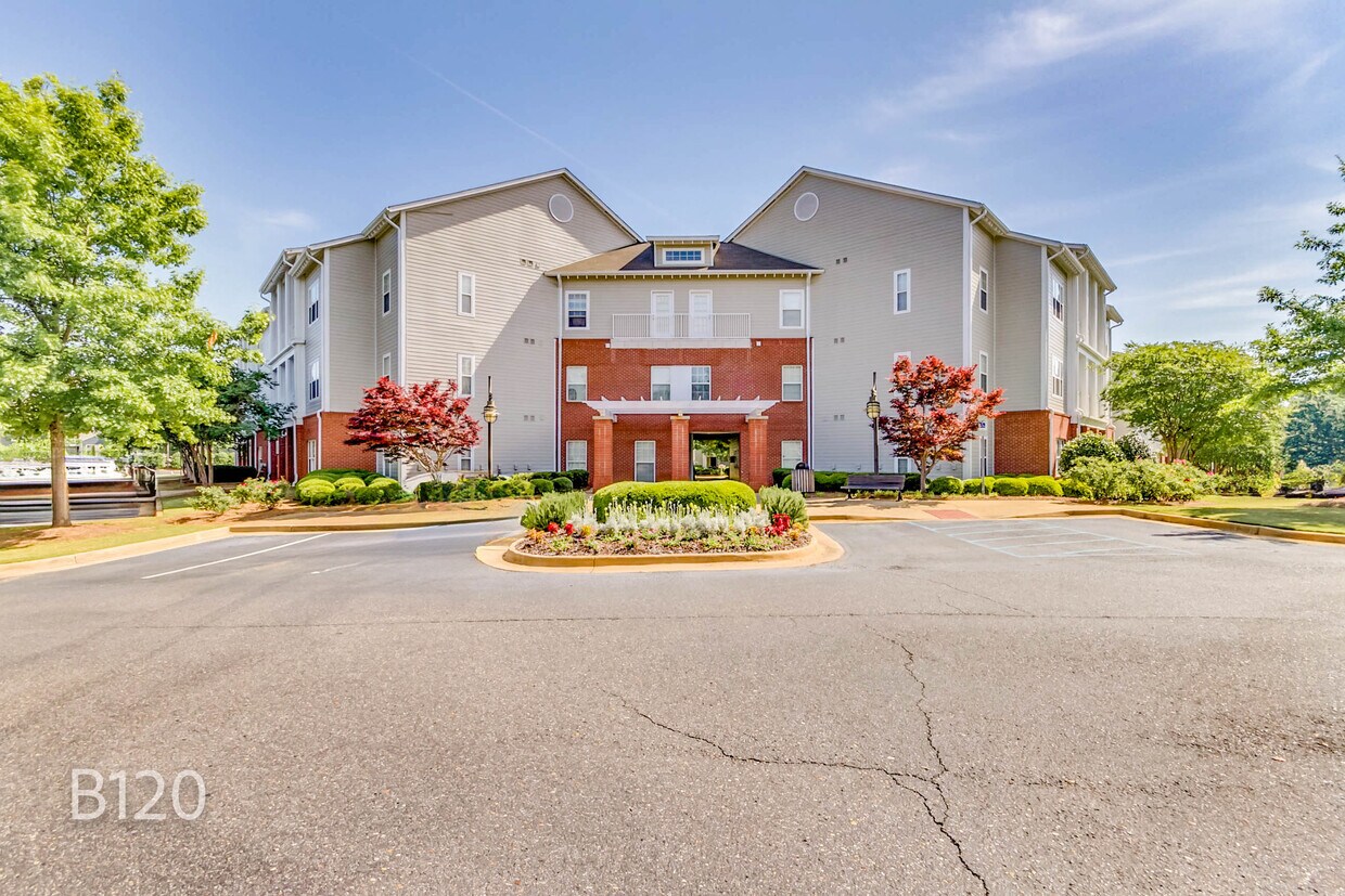303 Helen Keller Blvd Unit B120, Tuscaloosa, AL 35404 Condo for Rent