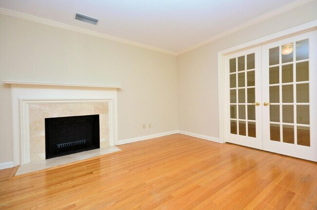 Foto del edificio - 4396 Gadsden Ct