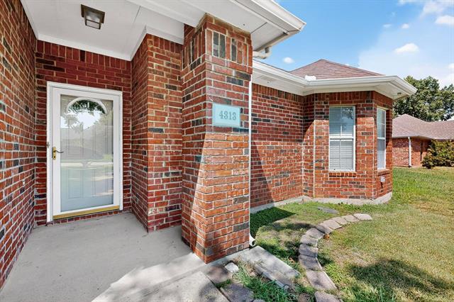 Foto del edificio - 4313 Haverhill Ln