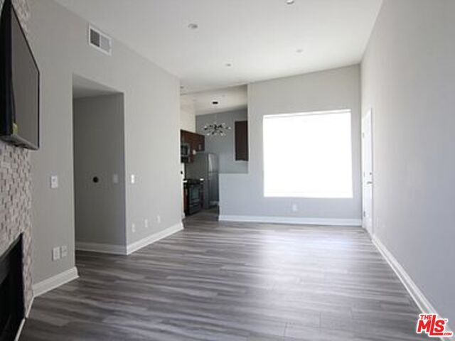 Building Photo - 1522 S Hayworth Ave