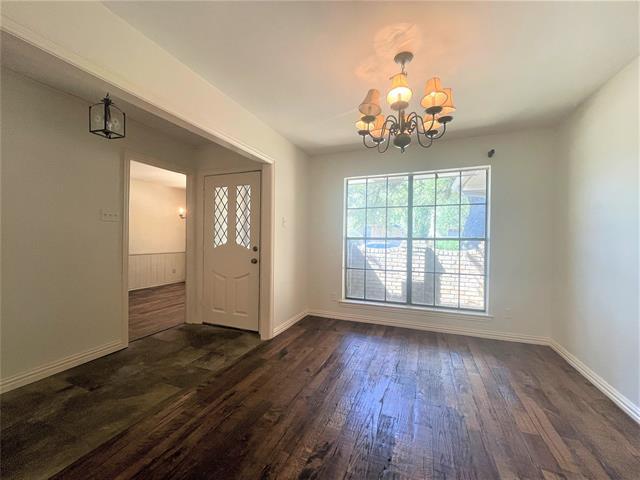 Foto del edificio - 432 River Oaks Ln