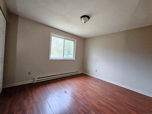 Building Photo - 108 Grilleytown Rd