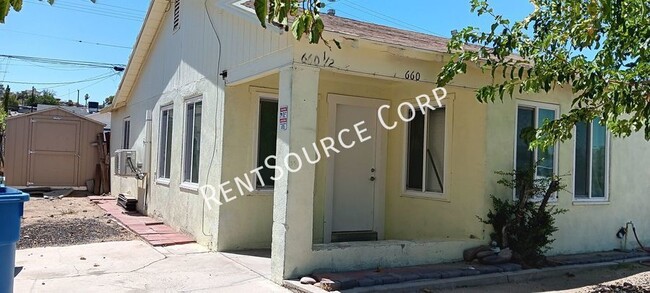 Foto del edificio - 2 Bedroom Home for Rent in Barstow