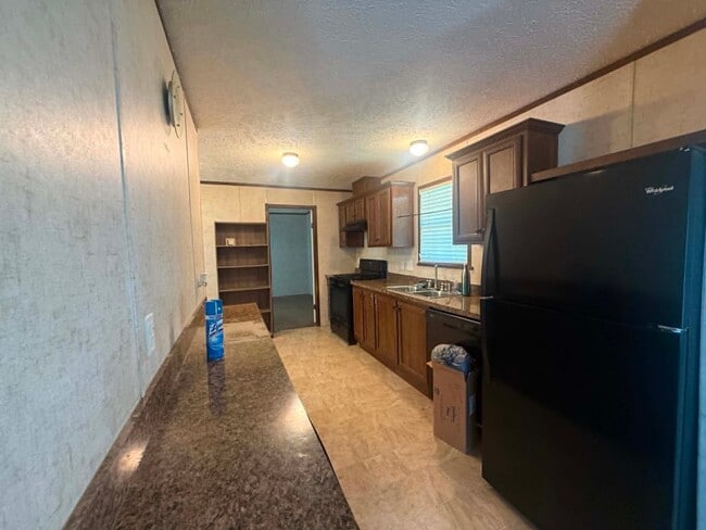 Foto del edificio - 1236 N Oaklane Rd