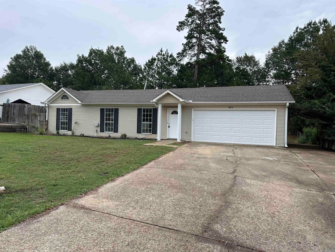 Primary Photo - 14025 Cottontail Ln