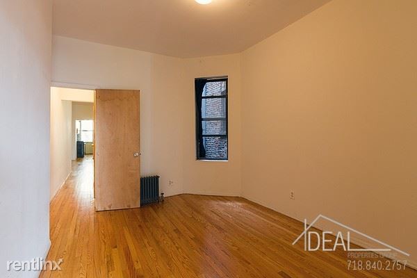 Building Photo - 634 Grand Ave