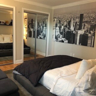 Bedroom - 236 E Delaware Ave