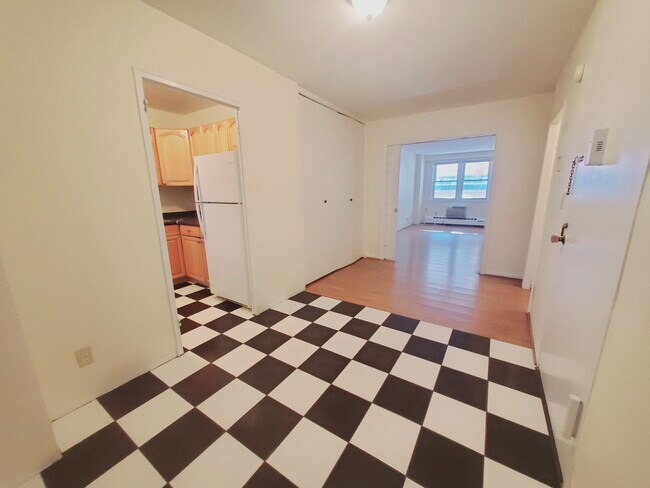 Foto del edificio - 444 Bedford St