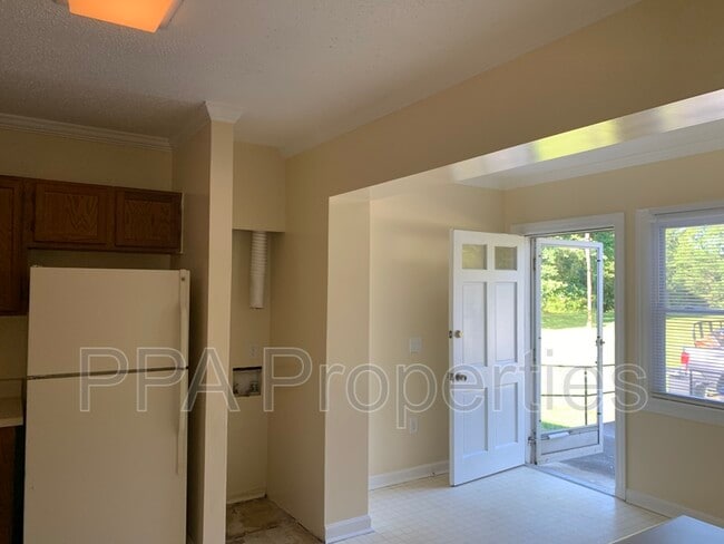 Foto del edificio - 2882 Willow Cove Dr