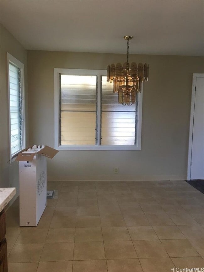 Building Photo - 3333 Paalea St