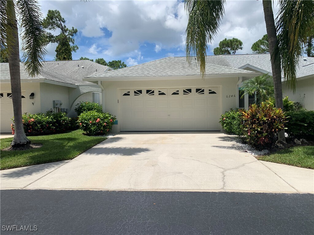 Foto principal - 6246 Shadowood Cir