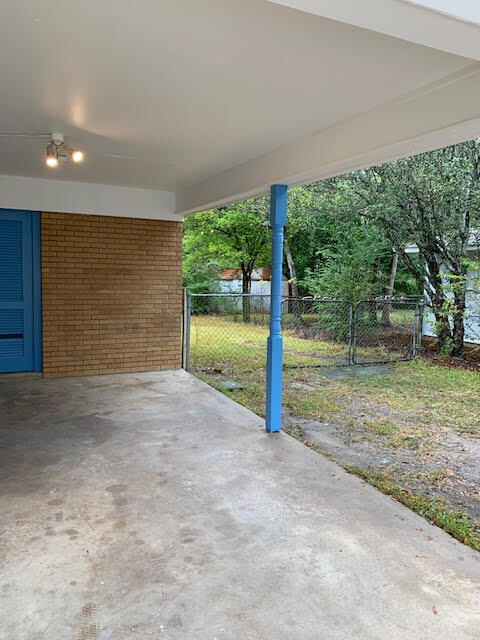 Building Photo - 11403 Harris Dr