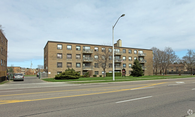 Building Photo - Lawrence Apartments