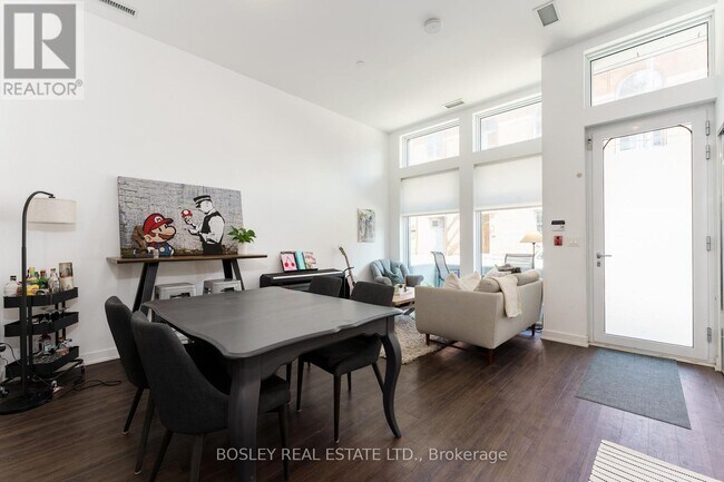 Photo du bâtiment - 106 Dovercourt Rd