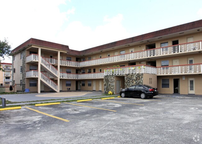 King Apartments North Miami King Apartments North Miami