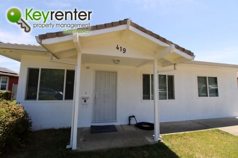 Photo - 419 Chaparral Way
