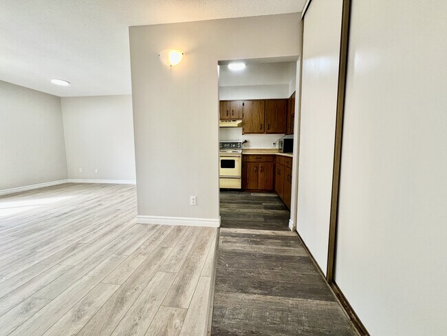 Photo du bâtiment - 6 Sarah Crescent