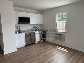 Building Photo - 50 Yarmouth Rd