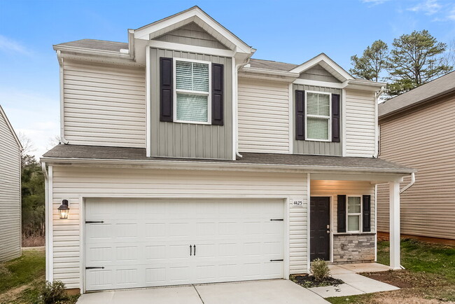 Building Photo - 4425 Drifter Dr