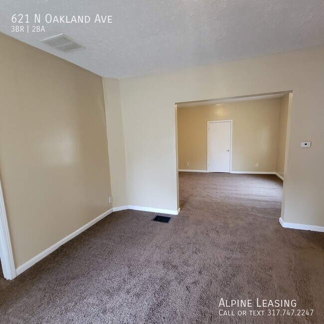 Foto del edificio - Near East 3BR/2BA Home w/Garage & Central ...