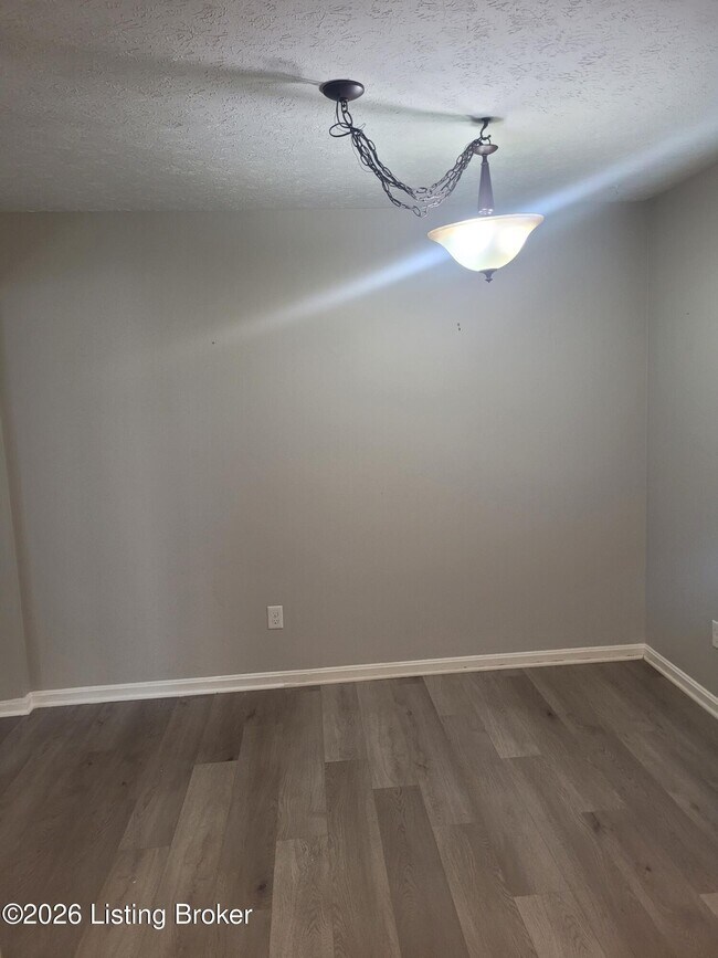 Foto del edificio - 304 S Evergreen Rd